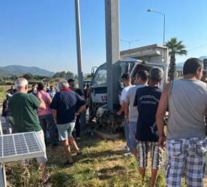 Seferihisar’da korkutan kaza! 3 kişi yaralandı