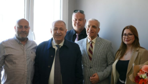 Ümit Özdağ Seferihisar’da coşkulu karşılandı